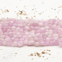 Load image into Gallery viewer, Light Amethyst Nugget Gemstone Bead Strand
