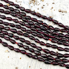Load image into Gallery viewer, Garnet Drop Gemstone Strand
