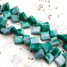 Load image into Gallery viewer, Tie Dye Tile Bead Strand
