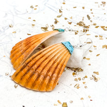 Load image into Gallery viewer, B - Shell Earring Pair
