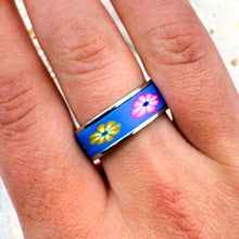 Load image into Gallery viewer, Flower Power Ring-Blue

