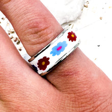 Load image into Gallery viewer, White Field Full of Flowers Ring
