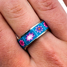 Load image into Gallery viewer, Japanese Flower Garden Ring
