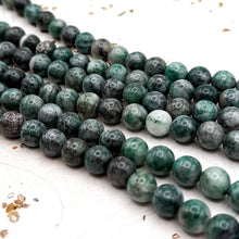 Load image into Gallery viewer, Marbled Stone Bead Strand
