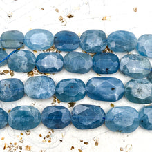 Load image into Gallery viewer, Graduated Faceted Aquamarine Gemstone Strand
