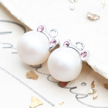 Load image into Gallery viewer, Discontinued - Meowy Cute Cat Premium Austrian Crystal Charm Pairs
