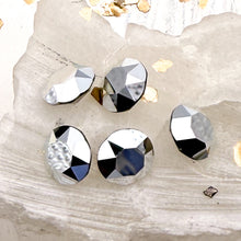 Load image into Gallery viewer, 8mm Comet Argent Light Premium Austrian Crystal Foiled Set - 5pcs
