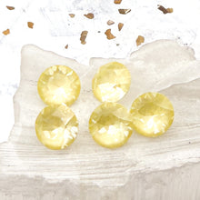 Load image into Gallery viewer, 8mm Soft Yellow Ignite Premium Austrian Crystal Unfoiled Set - 5pcs

