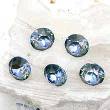 Load image into Gallery viewer, 8mm Serene Gray Delite Premium Austrian Crystal Foiled Set - 5pcs
