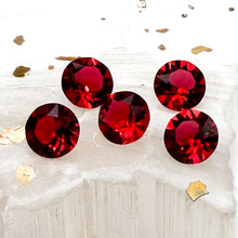 Load image into Gallery viewer, Scarlet Ignite Crystal Unfoiled Set - 5pcs
