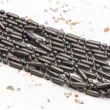 Load image into Gallery viewer, Gunmetal Dot and Dash Chain - 1 Foot
