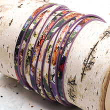 Load image into Gallery viewer, 5mm Lilac Rose Flat Printed Leather - 12 Inches
