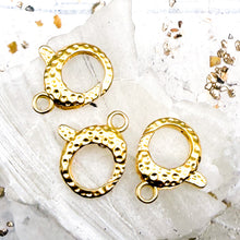 Load image into Gallery viewer, Antique Gold Hammered Swivel Clasp
