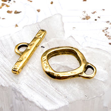 Load image into Gallery viewer, Pre-Order Small Antique Gold Hammered Toggle Clasp
