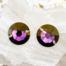 Load image into Gallery viewer, 12mm Lilac Shadow Foiled Sew-On Premium Crystal Link Pair
