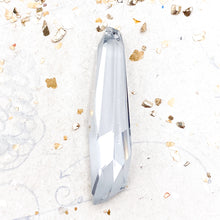 Load image into Gallery viewer, CALV Crystalactite Premium Crystal Pendant

