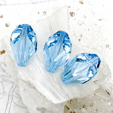 Load image into Gallery viewer, 20x13.5mm Aquamarine Austrian Crystal Cubist Beads - 3pcs
