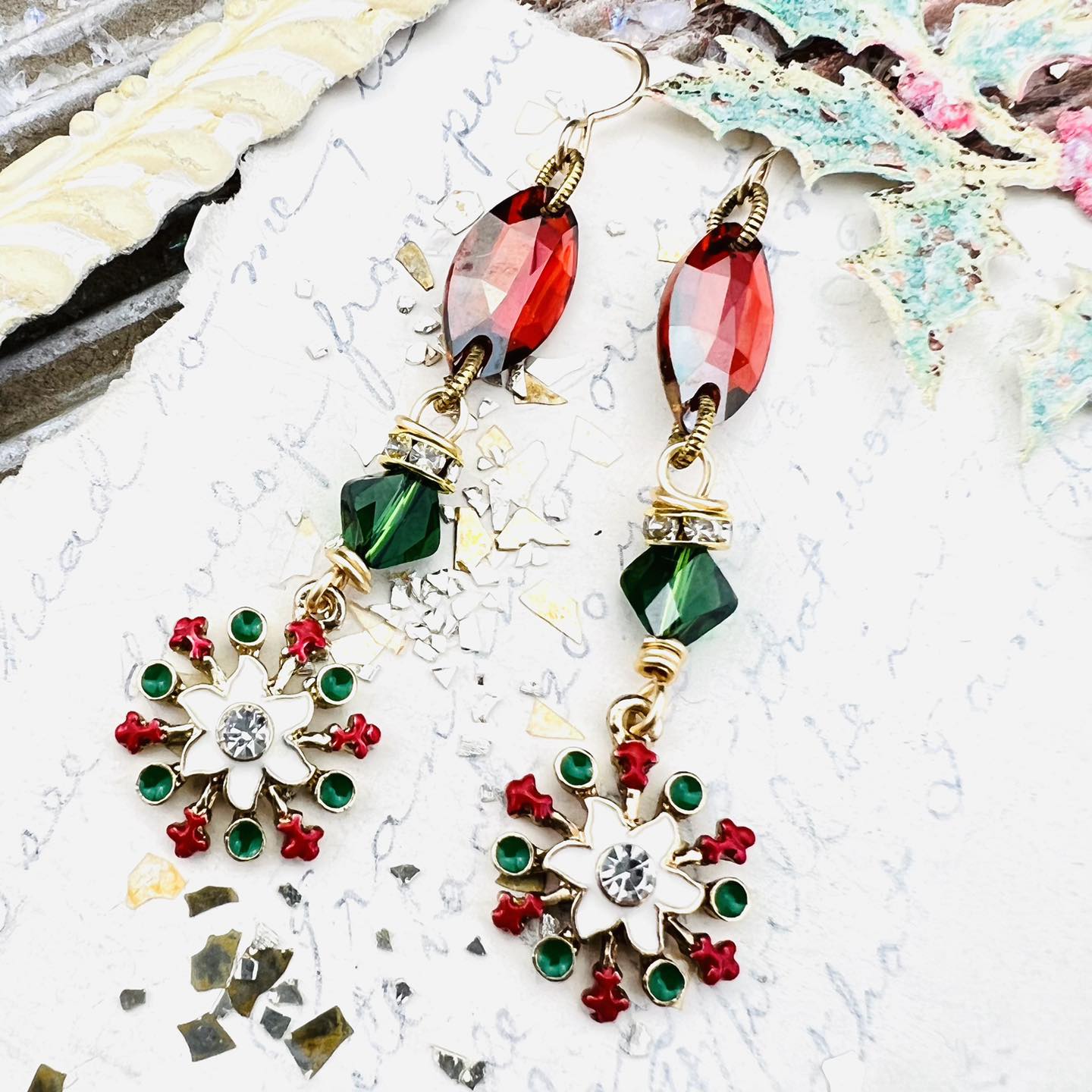 Holiday Time | DIY Jewelry Inspiration | Nostalgica Finished Piece