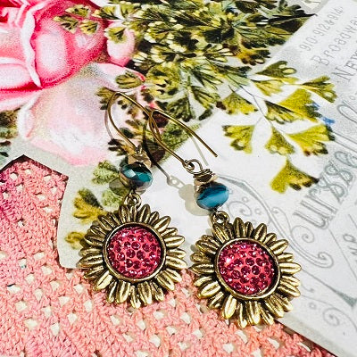 Rustic Flowers | DIY Jewelry Inspiration | Nostalgica Finished Piece