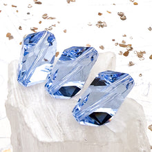 Load image into Gallery viewer, 20x13.5mm Light Sapphire Austrian Crystal Cubist Beads - 3pcs
