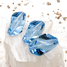 Load image into Gallery viewer, 20x13.5mm Aquamarine Austrian Crystal Cubist Beads - 3pcs
