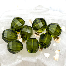 Load image into Gallery viewer, 8mm Olivine Premium Austrian Crystal Lucerna Bead -8pcs
