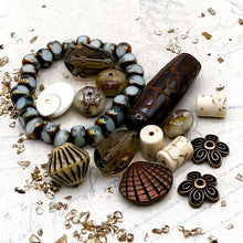 Load image into Gallery viewer, Rustic Beach Mix
