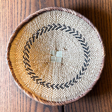 Load image into Gallery viewer, Handmade African Basket 5 - Tucson Find
