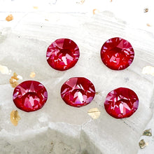 Load image into Gallery viewer, 8mm Unfoiled Poppy Red Ignite Xirius Chaton Crystal Bead Set-5pcs
