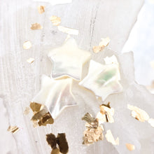 Load image into Gallery viewer, Mother of Pearl Shell Star Set - 3pcs

