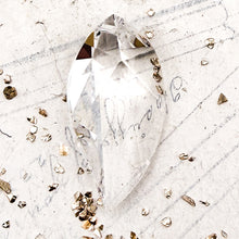 Load image into Gallery viewer, Crystal Leaf
