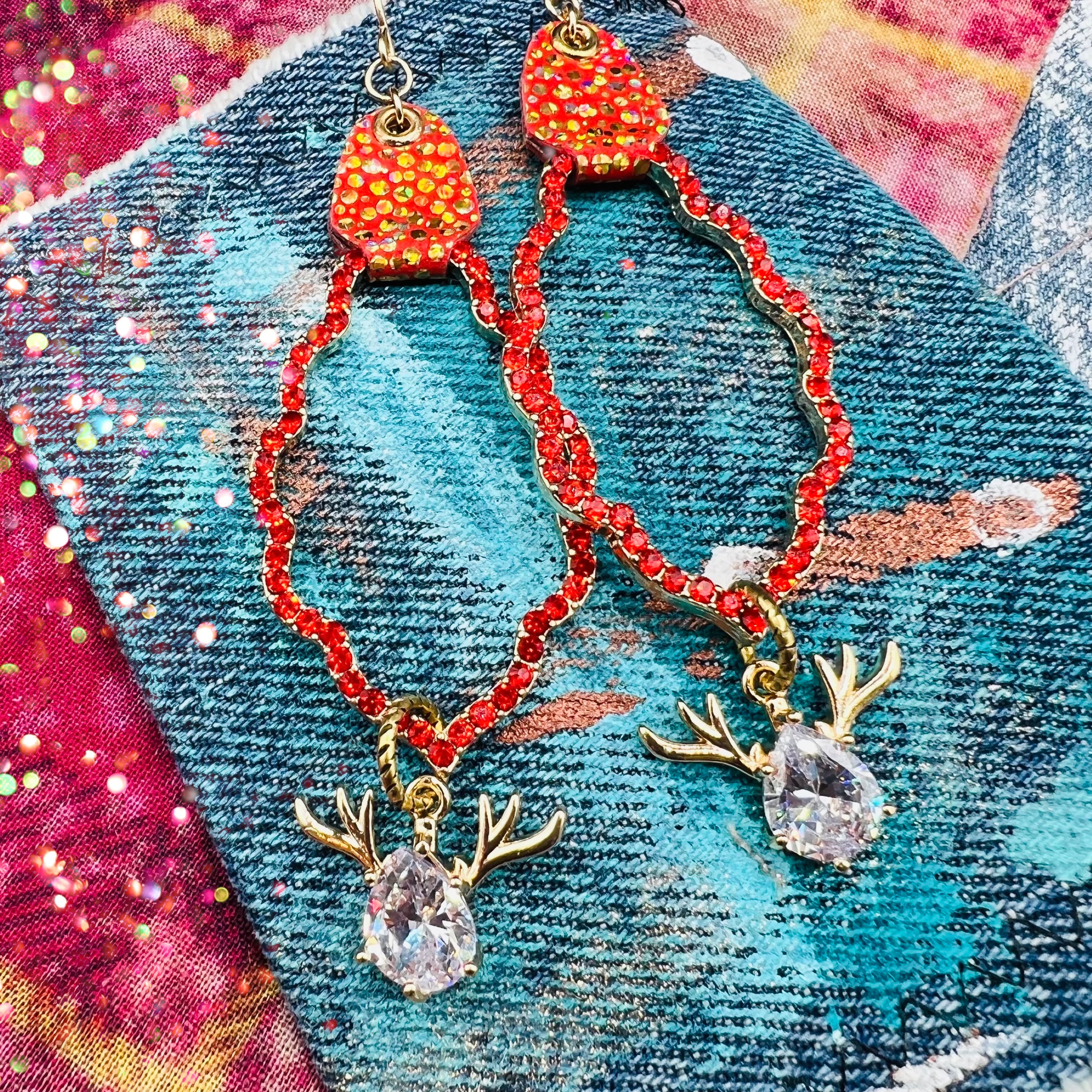 Holiday Time | DIY Jewelry Inspiration | Nostalgica Finished Piece
