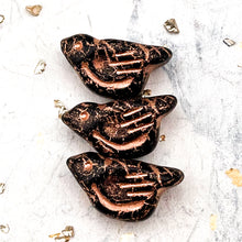 Load image into Gallery viewer, 11x22mm Bird Black with Copper Wash
