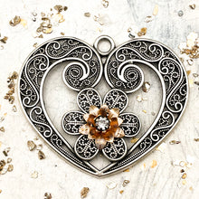 Load image into Gallery viewer, Pre-Order Large Antique Silver Blooming Heart Roulette Pendant
