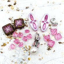 Load image into Gallery viewer, Sweet Rose Little Bubbly Bunny Kit
