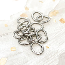 Load image into Gallery viewer, 6mm Textured Antique Silver Oval Jump Ring - 12pcs
