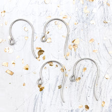 Load image into Gallery viewer, Antique Silver Ear Wire Hooks Set - 4pcs
