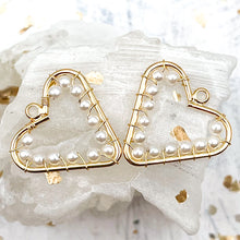 Load image into Gallery viewer, 18K Gold Plated Heart with Imitation Pearl
