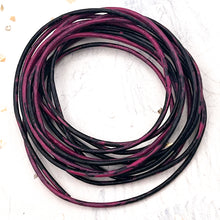 Load image into Gallery viewer, 2m Splashcolor Round Black Orchid Leather Cord
