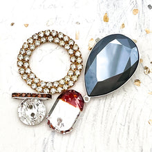 Load image into Gallery viewer, Swarovski Focal Bead Destash
