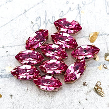 Load image into Gallery viewer, Magenta Majesty Bead Mix - 10 pcs
