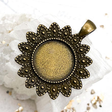 Load image into Gallery viewer, Antique Brass-Plated Round Flower Bezel Pendant
