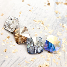 Load image into Gallery viewer, 14mm Premium Crystal Rivoli Buttons-4 pcs
