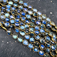 Load image into Gallery viewer, Lined Labradorite Drop Bead Strand
