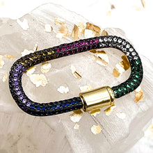 Load image into Gallery viewer, 16K Gold Plated Oval Rainbow Rhinestone Screw Carabiner Clasp
