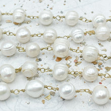 Load image into Gallery viewer, Pearls Bead Chain - 1 Foot
