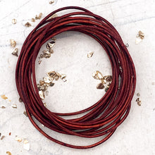 Load image into Gallery viewer, 1.5mm Natural Turkey Red Round Leather Cord
