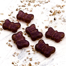 Load image into Gallery viewer, 11x16mm Butterfly Pale Pink with Picasso Finish and Purple Wash (6pcs)
