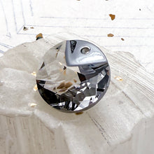 Load image into Gallery viewer, Pre Order 19mm Crystal Metallic Cap Round Premium Crystal Pendant
