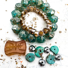 Load image into Gallery viewer, Pre-Order Longevity Czech and Turquoise Mix
